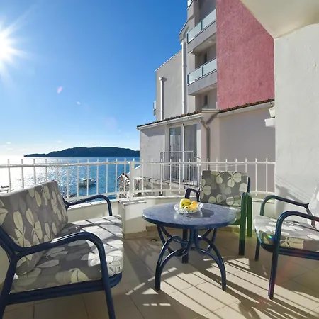 Milos Kaladjurdjevic Apartmán Budva