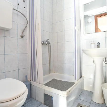 Milos Kaladjurdjevic Apartmán