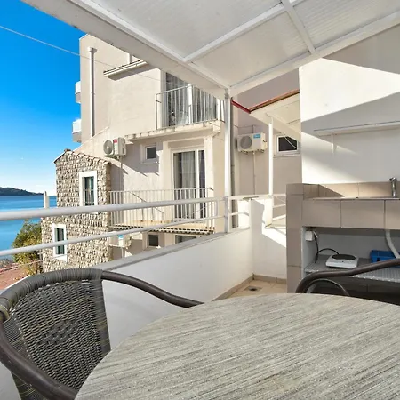 Milos Kaladjurdjevic Apartmán Budva